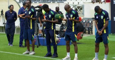 Dzi kilabu dzi lwela mutambi wa vhukati wa Arrows
