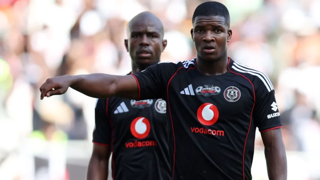 Dzikhamphani dzi khou lwa malugana na Mbekezeli Mbokazi