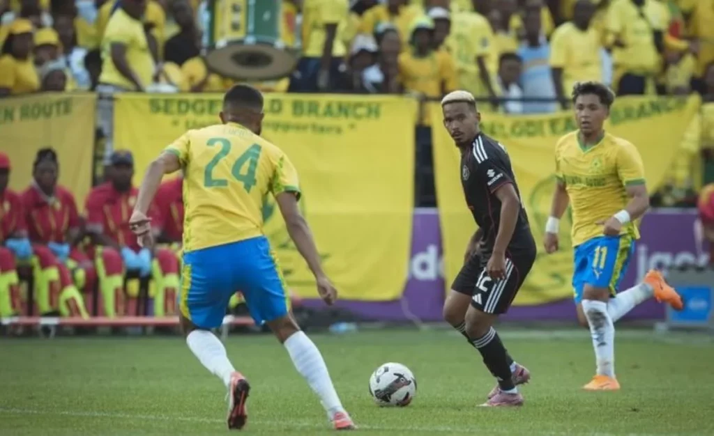 Mbuelo khulwane ine Pirates ya vha nayo kha Chiefs na Sundowns
