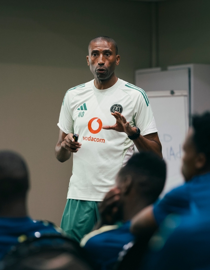 Ouaddou o bvisela khagala vhuḓipfi hawe nga ha tshiimo tsha Pirates