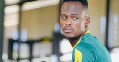 Pirates and Sundowns are interested in signing Matuludi